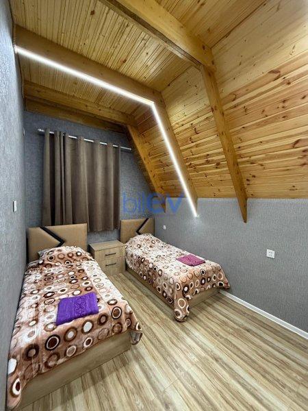 Kirayə (günlük) 3 otaqlı Bağ evi  200m², Bakı