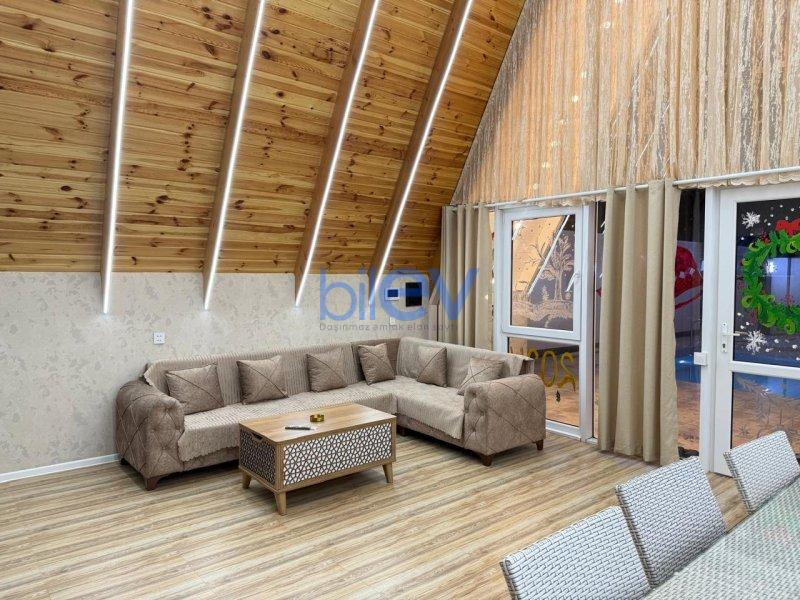 Kirayə (günlük) 3 otaqlı Bağ evi  200m², Bakı