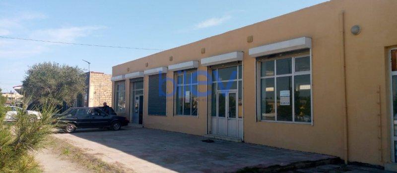 Satılır  otaqlı Obyekt  200m², Şirvan
