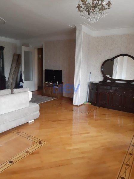 Kirayə (aylıq) 4 otaqlı Köhnə Tikili  125m², Bakı