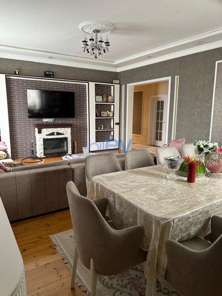 Satılır 4 otaqlı Həyət evi  120m², Bakı