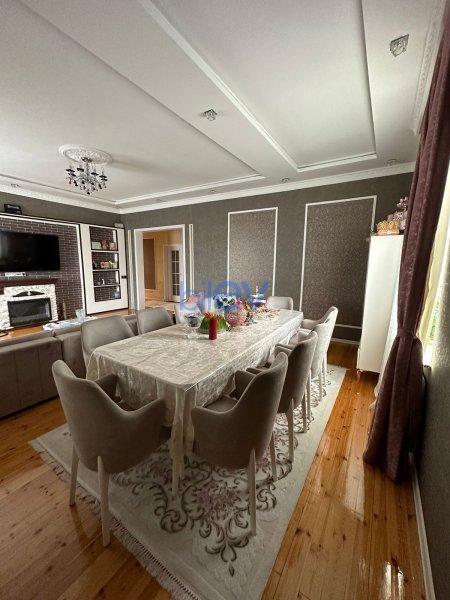 Satılır 4 otaqlı Həyət evi  120m², Bakı
