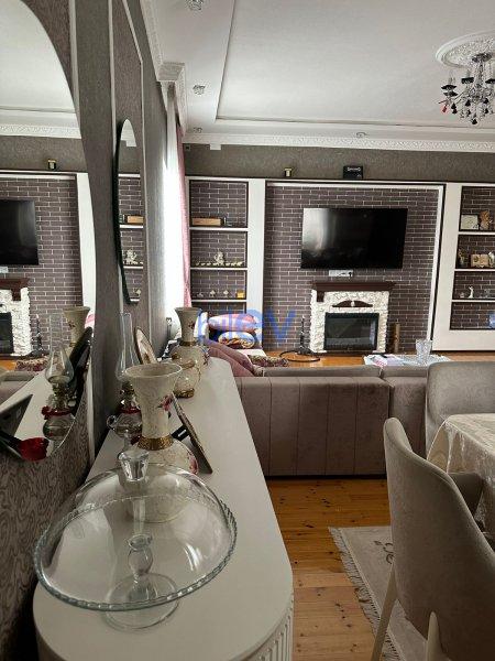 Satılır 4 otaqlı Həyət evi  120m², Bakı