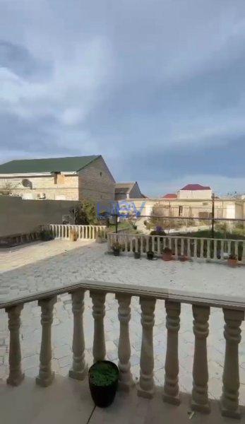 Satılır 4 otaqlı Həyət evi  120m², Bakı
