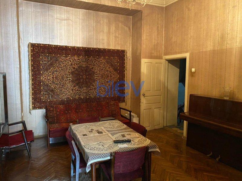 Satılır 3 otaqlı Köhnə Tikili  105m², Bakı