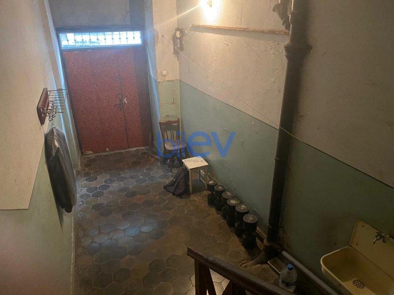 Satılır 3 otaqlı Köhnə Tikili  105m², Bakı