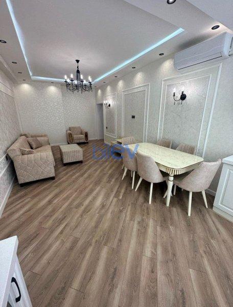 Kirayə (aylıq) 2 otaqlı Yeni Tikili  76m², Bakı