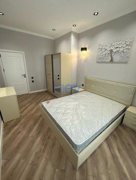 Kirayə (aylıq) 2 otaqlı Yeni Tikili  76m², Bakı
