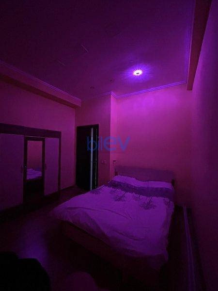 Kirayə (günlük) 3 otaqlı Yeni Tikili  100m², Bakı
