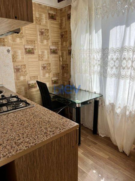 Kirayə (aylıq) 2 otaqlı Köhnə Tikili  42m², Bakı