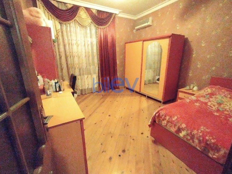 Satılır 4 otaqlı Həyət evi  176m², Bakı