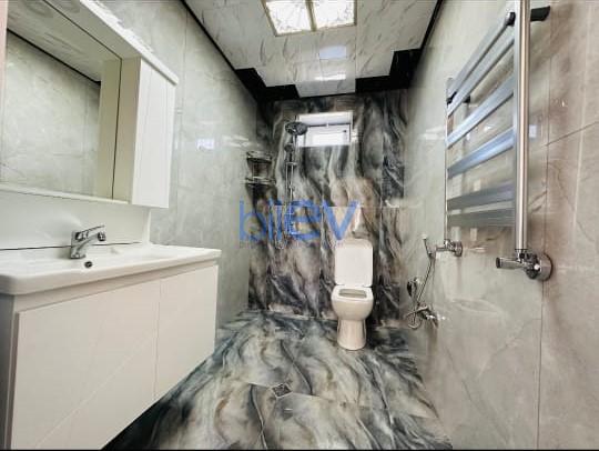 Satılır 4 otaqlı Həyət evi  120m², Bakı