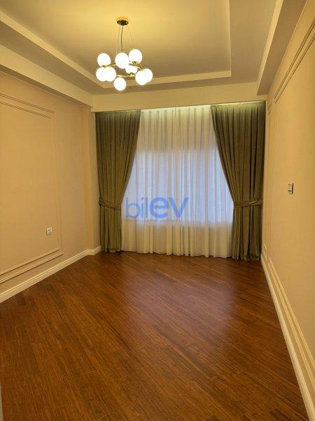 Satılır 3 otaqlı Yeni Tikili  105m², Bakı