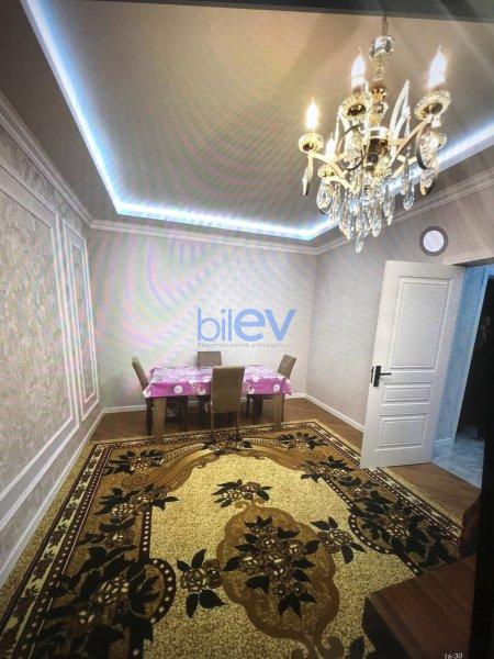 Kirayə (aylıq) 3 otaqlı Yeni Tikili  100m², Bakı