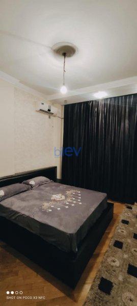 Kirayə (aylıq) 3 otaqlı Yeni Tikili  100m², Bakı