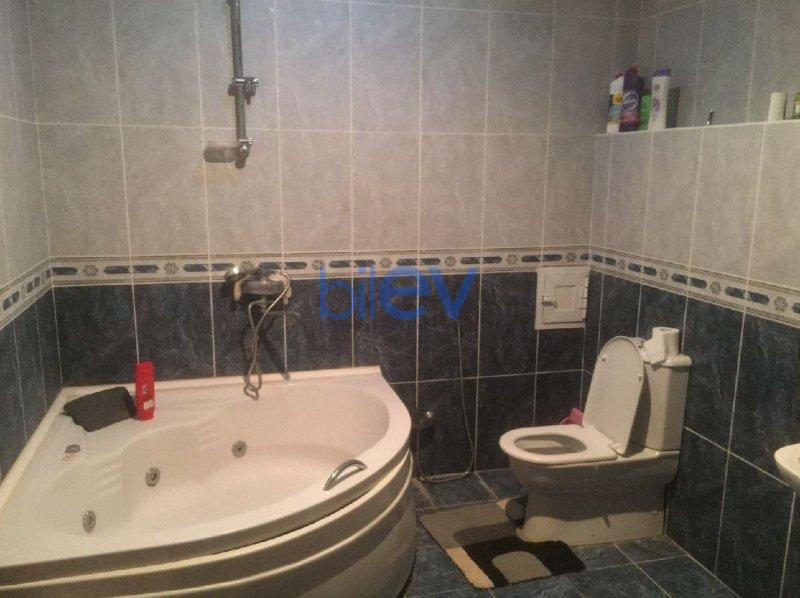 Kirayə (aylıq) 3 otaqlı Yeni Tikili  176m², Bakı