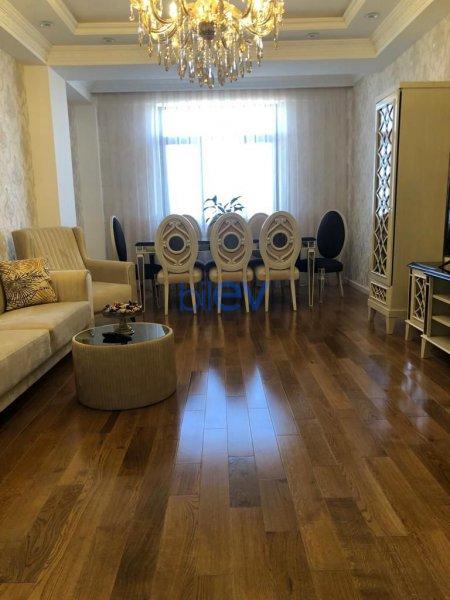 Satılır 2 otaqlı Yeni Tikili  103m², Bakı