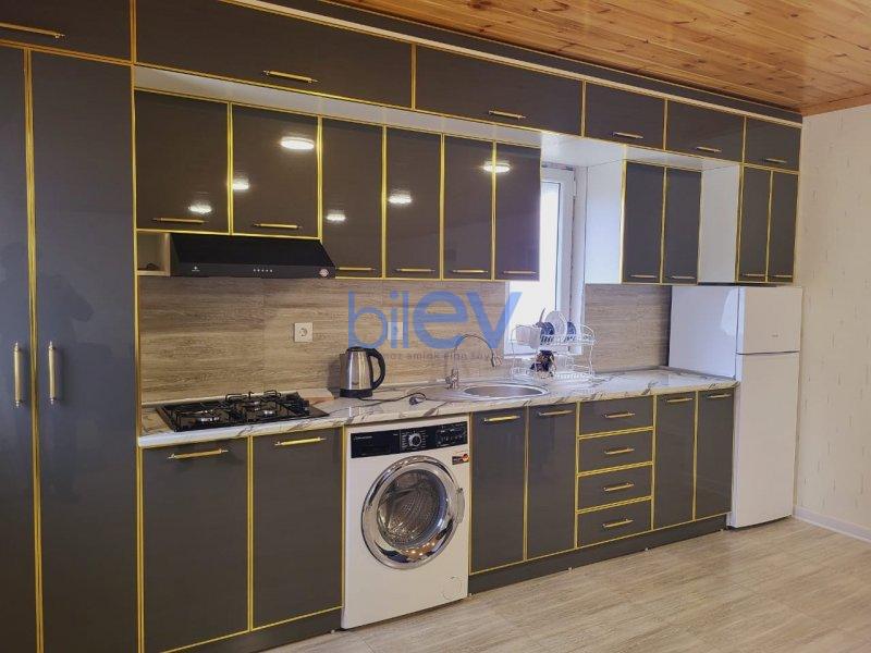 Satılır 5 otaqlı Həyət evi  110m², Şirvan