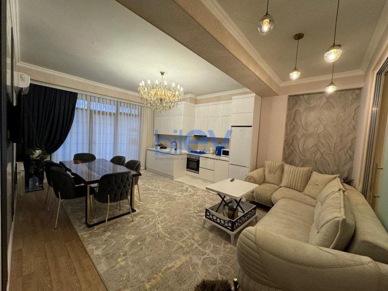 Satılır 2 otaqlı Yeni Tikili  70m², Bakı