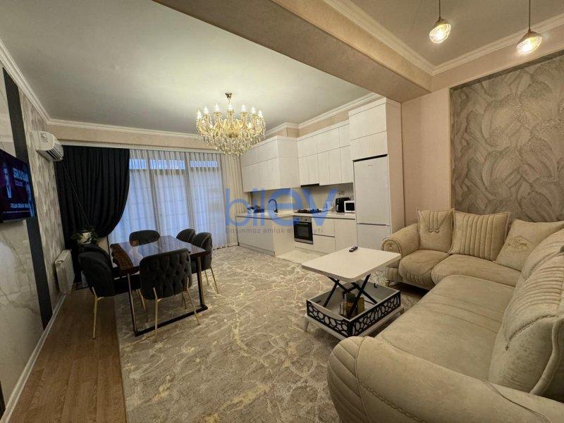 Satılır 2 otaqlı Yeni Tikili  70m², Bakı