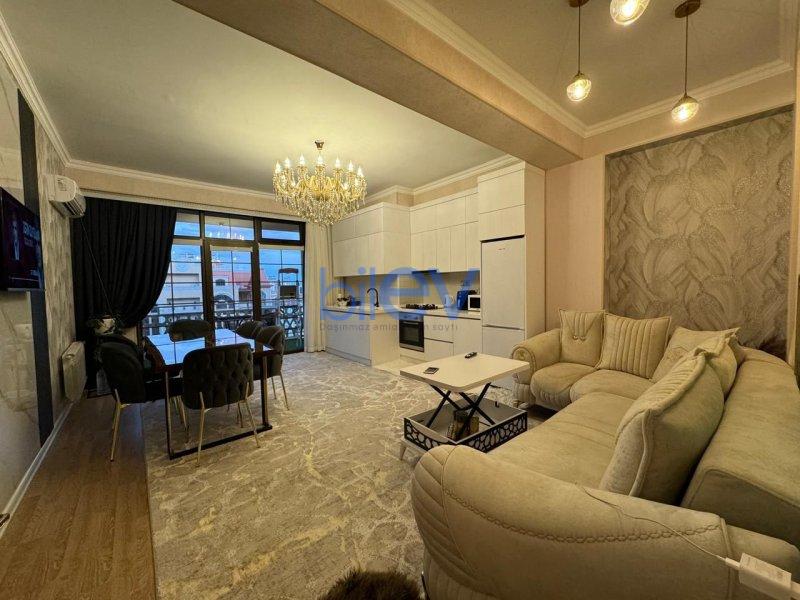 Satılır 2 otaqlı Yeni Tikili  70m², Bakı