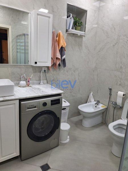 Satılır 6 otaqlı Həyət evi  179m², Bakı