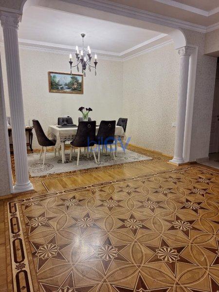 Satılır 6 otaqlı Həyət evi  179m², Bakı