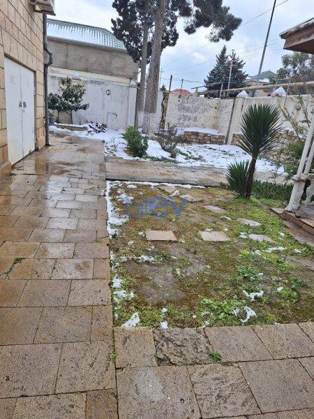Satılır 6 otaqlı Həyət evi  179m², Bakı
