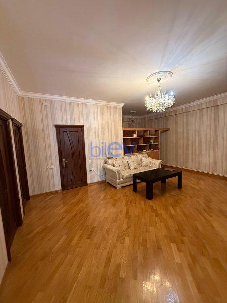 Satış 3 otaqlı Yeni Tikili bina evi  147m², Bakı