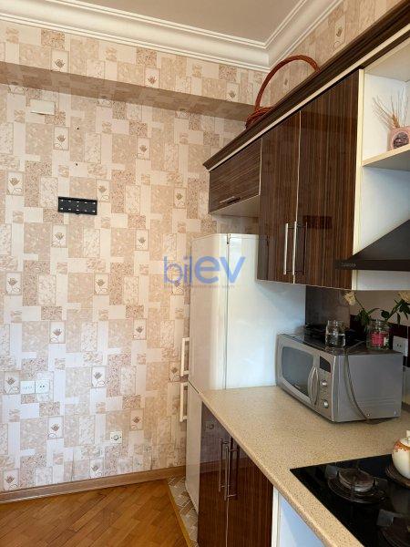 Satış 3 otaqlı Yeni Tikili bina evi  147m², Bakı