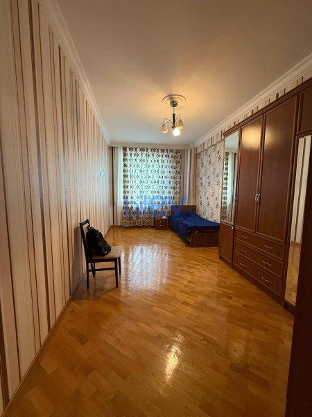 Satış 3 otaqlı Yeni Tikili bina evi  147m², Bakı