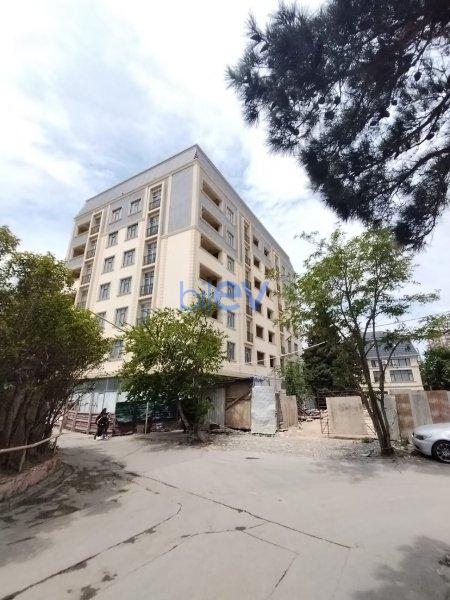 Satılır 3 otaqlı Yeni Tikili  132m², Bakı