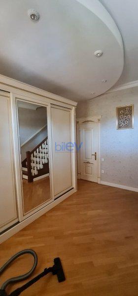 Satılır 6 otaqlı Bağ evi  250m², Bakı