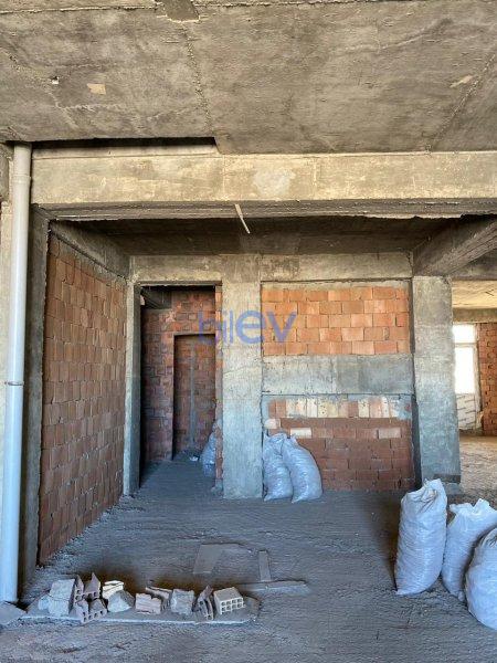 Satılır 4 otaqlı Yeni Tikili  183m², Bakı