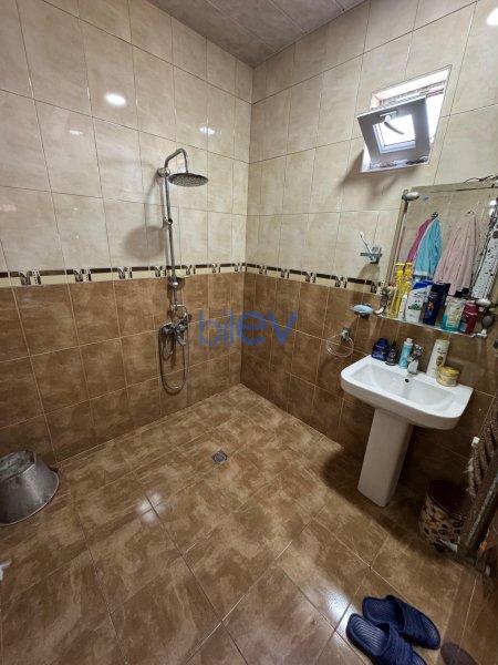 Satılır 5 otaqlı Həyət evi  150m², Bakı