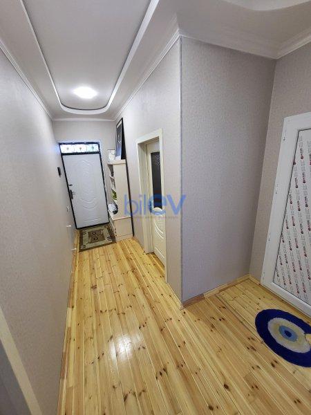 Satılır 5 otaqlı Həyət evi  200m², Bakı