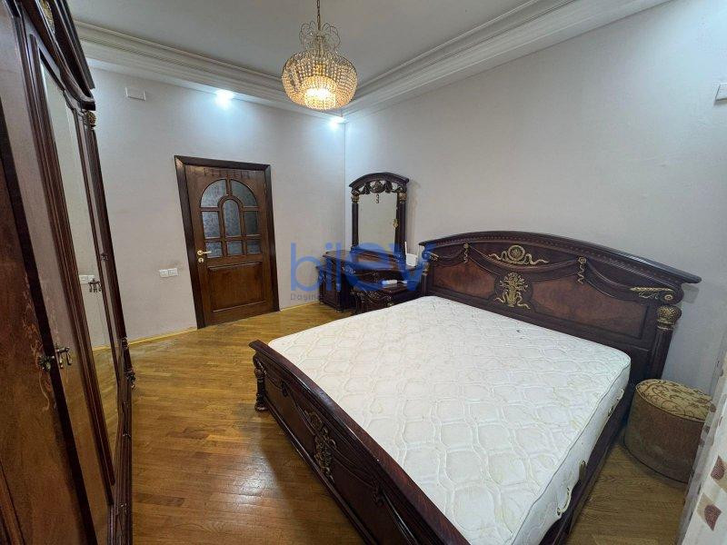 Kirayə (aylıq) 2 otaqlı Köhnə Tikili  70m², Bakı