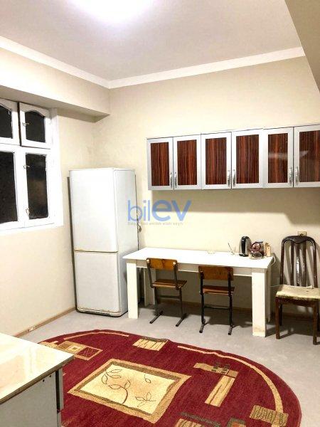 Kirayə (aylıq) 3 otaqlı Həyət evi  80m², Bakı