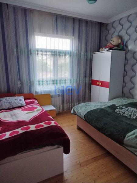 Satılır 4 otaqlı Həyət evi  100m², Bakı