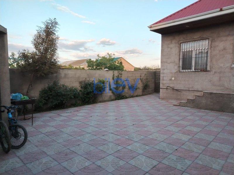 Satılır 4 otaqlı Həyət evi  100m², Bakı