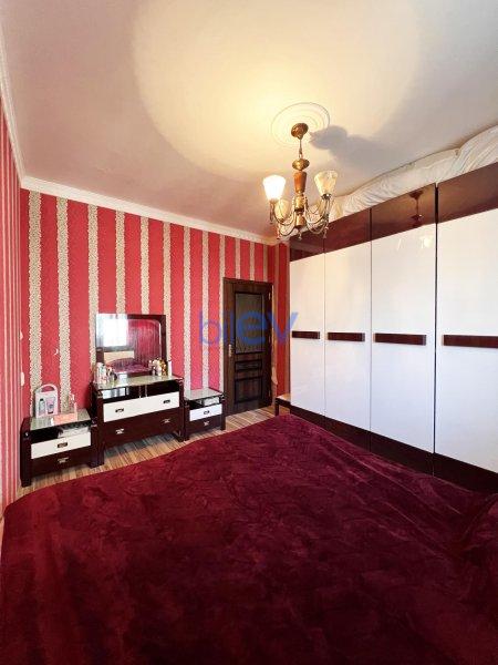 Satılır 2 otaqlı Köhnə Tikili  50m², Bakı