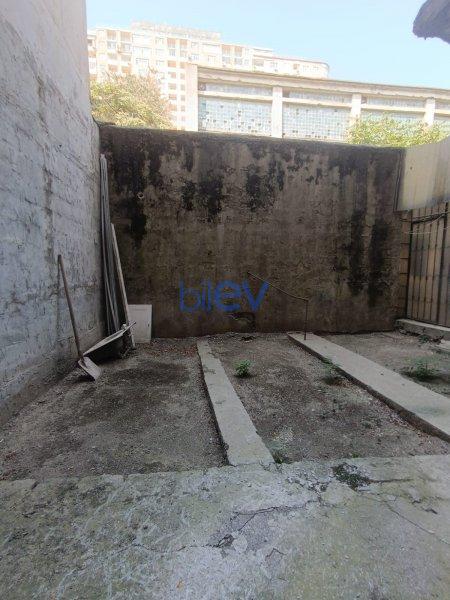 Satılır 3 otaqlı Köhnə Tikili  70m², Bakı