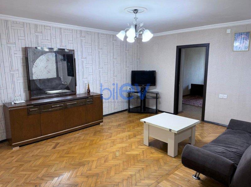 Kirayə (aylıq) 3 otaqlı Köhnə Tikili  67m², Bakı