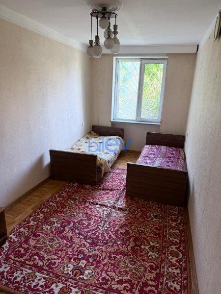 Kirayə (aylıq) 3 otaqlı Köhnə Tikili  67m², Bakı