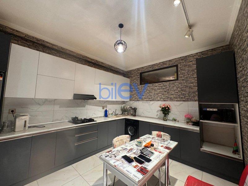 Satılır 3 otaqlı Yeni Tikili  100m², Bakı