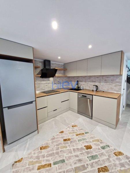 Kirayə (aylıq) 2 otaqlı Yeni Tikili  45m², Bakı