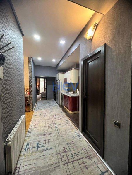Kirayə (aylıq) 3 otaqlı Yeni Tikili  103m², Bakı