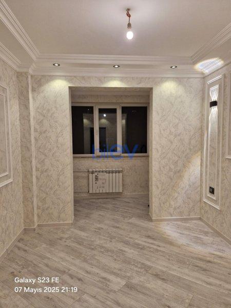 Satılır 3 otaqlı Köhnə Tikili  80m², Bakı
