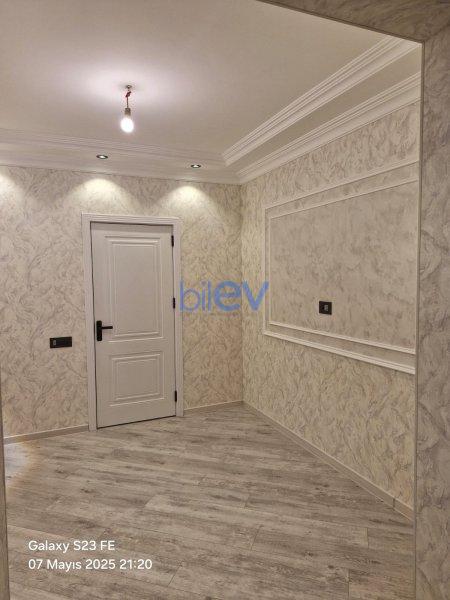 Satılır 3 otaqlı Köhnə Tikili  80m², Bakı