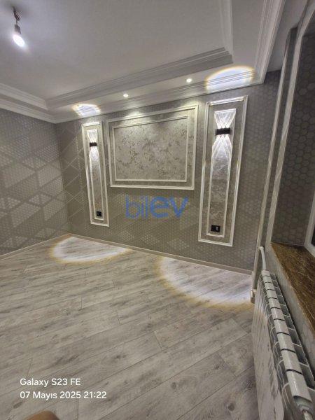 Satılır 3 otaqlı Köhnə Tikili  80m², Bakı